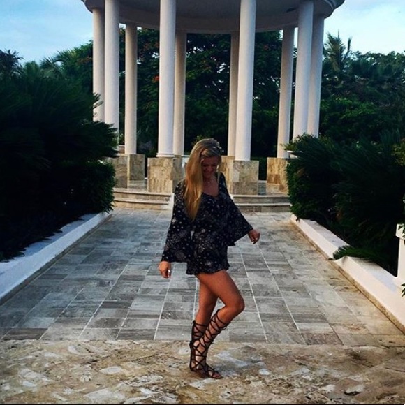 Paisley Longsleeve Romper - Picture 2 of 4